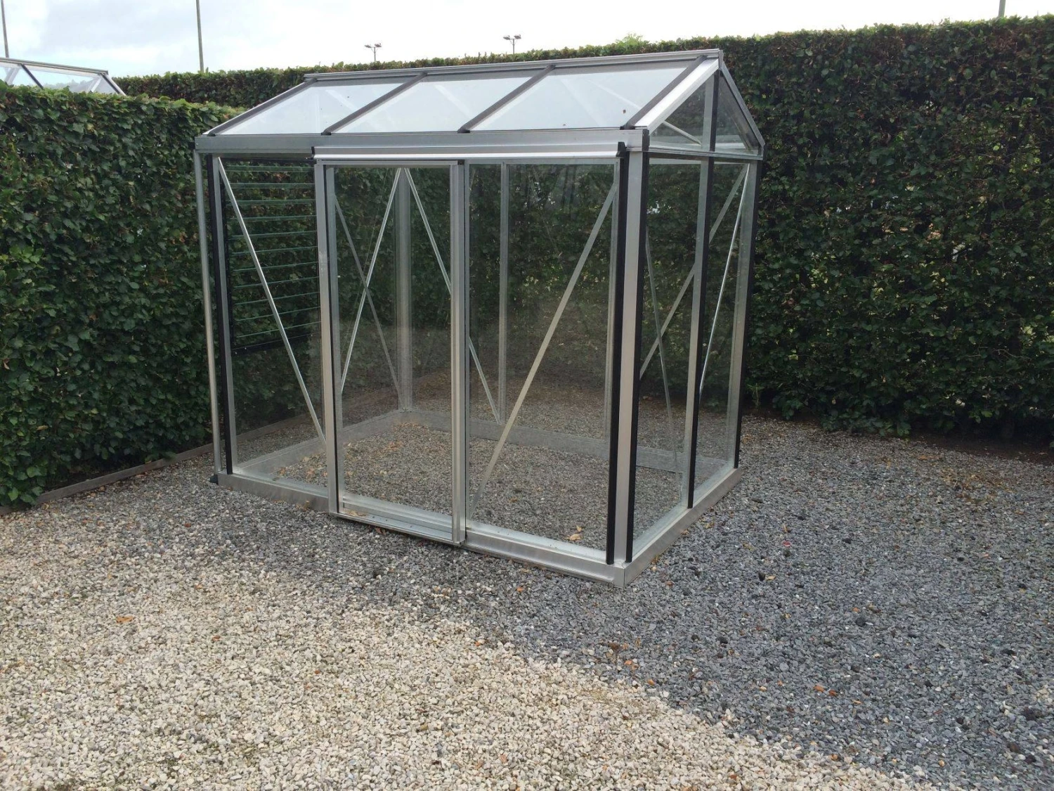 Janssens Helios Urban Hobby 180/25 Tempered Glass Greenhouse 5ft X 8ft 4 Janssens Helios Urban Hobby 180/25 Tempered Glass Greenhouse 5ft X 8ft - Image 2